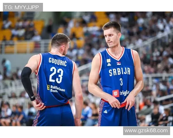 男篮对决塞尔维亚与俄罗斯谁能在国际赛场上笑到最后